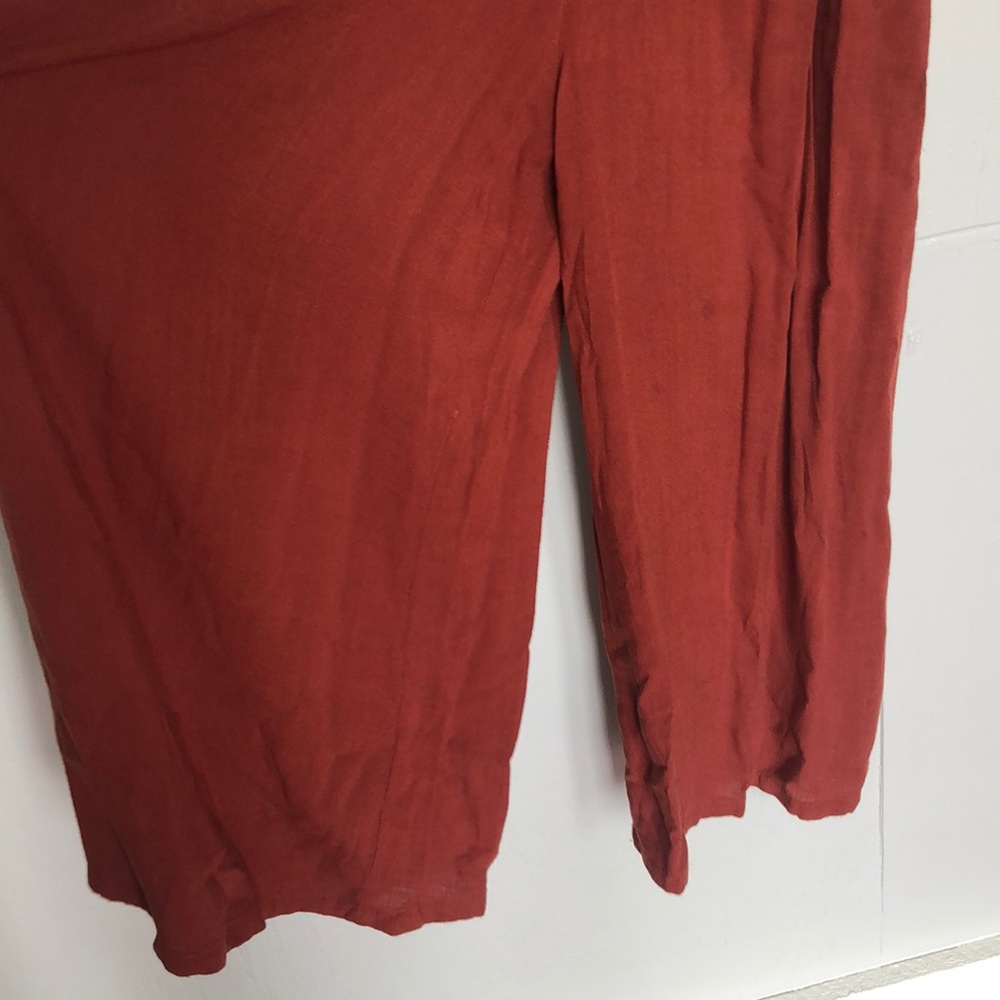Jumper - Picture 2 of 2